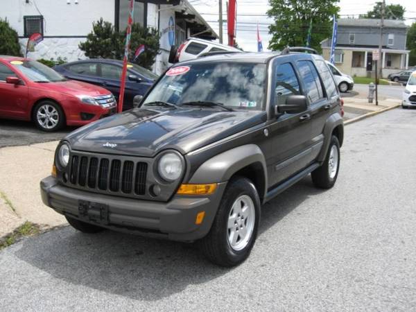 2006 Jeep Liberty Sport 4WD - Ask About Our Special Pricing! - cars for sale in Prospect Park, PA – photo 3