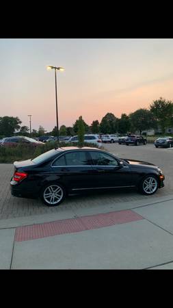 2014 MERCEDES C300 - cars & trucks - by owner - vehicle automotive... for sale in Aurora, IL – photo 5