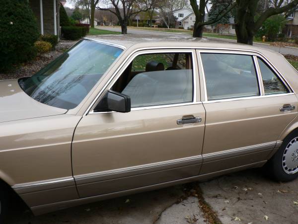1986 Mercedes SEL for sale in Green Bay, WI – photo 3