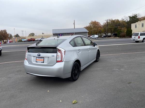 2012 *Toyota* *Prius* *5dr Hatchback Four* - cars & trucks - by... for sale in Wenatchee, WA – photo 7