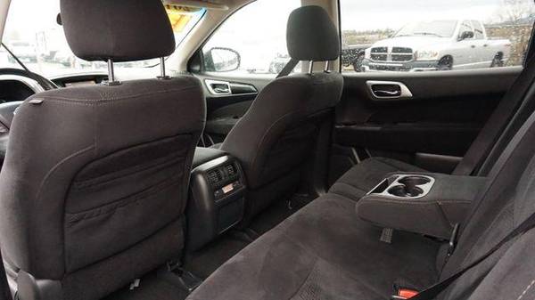 2013 Nissan Pathfinder S Sport Utility 4D - - by for sale in Eugene, OR – photo 16