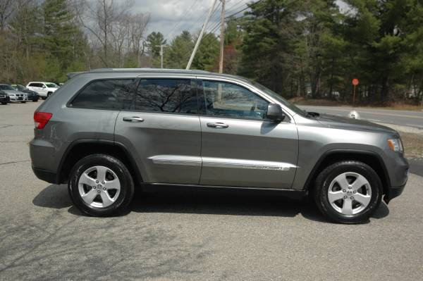 2012 Jeep Grand Cherokee Laredo - Exceptionally Nice for sale in Windham, MA – photo 5