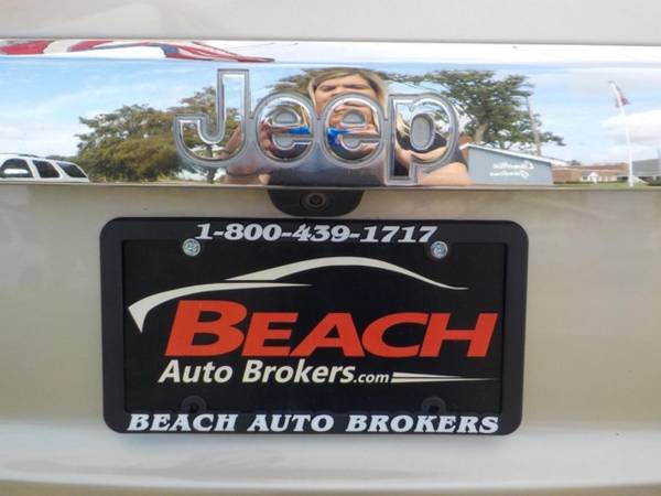 2011 Jeep Grand Cherokee LAREDO 4X4, WARRANTY, LEATHER, SUNROOF, BACKU for sale in Norfolk, VA – photo 11