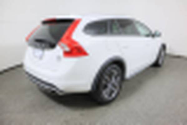 2017 Volvo V60 Cross Country, Ice White - cars & trucks - by dealer... for sale in Wall, NJ – photo 5