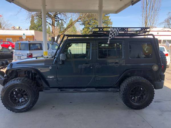 2008 Jeep Wrangler Unlimited SAHARA 6 Spd , 4X4! LOW MILES! for sale in Springfield, OR – photo 9