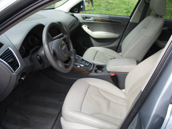 2011 Audi Q5 3.2L Prestige- AWD, Navi, Pano Roof, Bluetooth, LOADED!! for sale in Kirkland, WA – photo 9