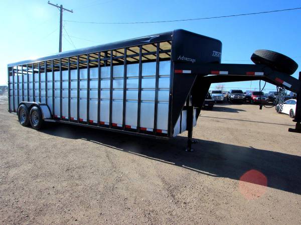 2014 Travalong Horse Adavatage Trailer - GET APPROVED!! - cars &... for sale in Evans, WY – photo 6