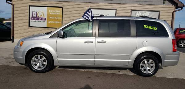2008 Chrysler Town & Country 4dr Wgn Touring for sale in Chesaning, MI – photo 3