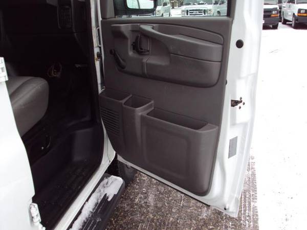 2011 Chevrolet Express Passenger 2500 135 1LS 4X4 QUIGLEY 12... for sale in waite park, ND – photo 11