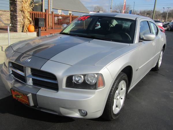 2010 DODGE CHARGER SXT - cars & trucks - by dealer - vehicle... for sale in Hamilton, OH – photo 3