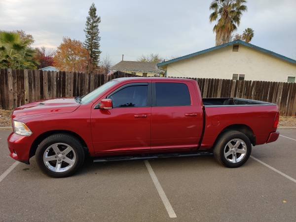 (PENDING) 2012 Ram 1500 Sport 4x4 Crew Cab! Loaded and only 89k! -... for sale in Citrus Heights, CA – photo 7