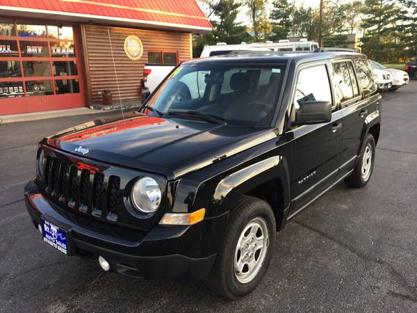 2014 *Jeep* *Patriot* *FWD 4dr Altitude* Black Clear for sale in McHenry, IL – photo 3